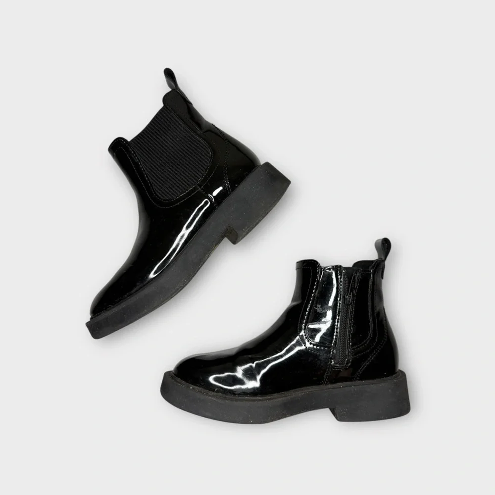 Zara Black Chelsea Boots